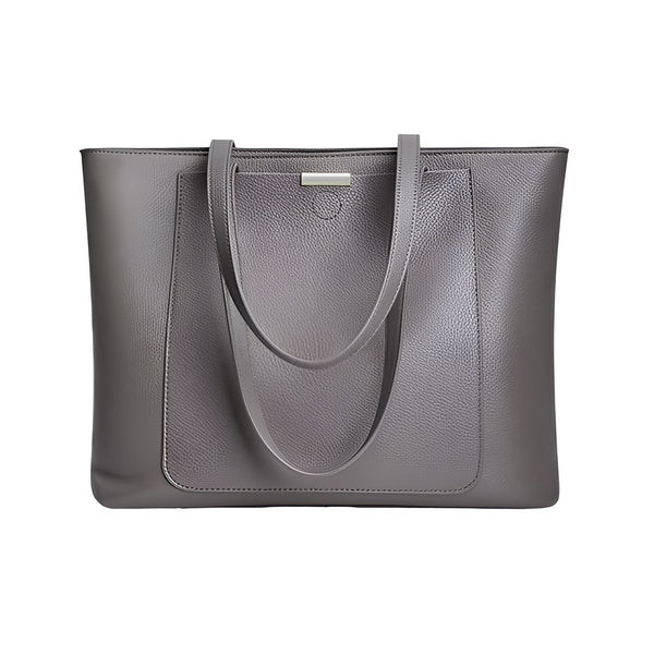Sac cabas gris en cuir texturé avec une poche frontale et un petit logo argenté, 46193838915808