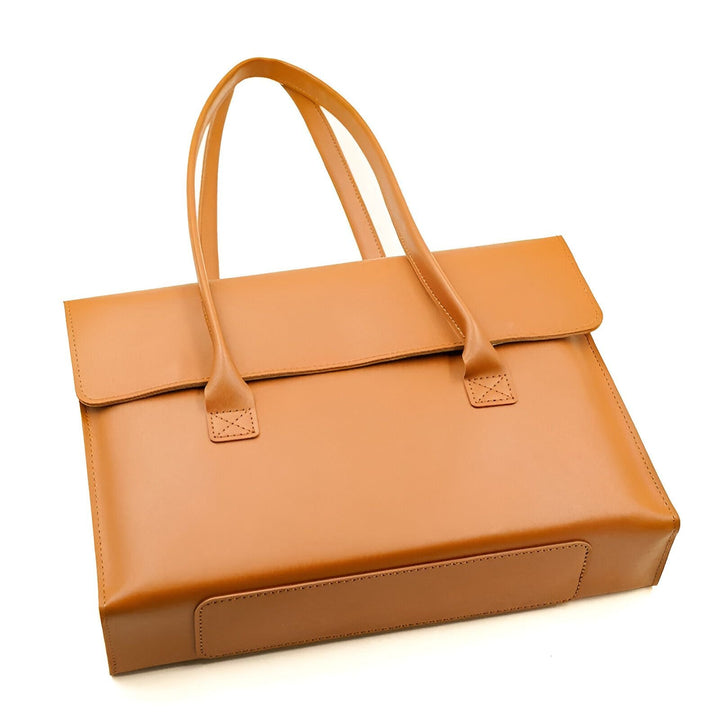 Sac porte-documents en cuir couleur camel, 46193950654688,46193950687456,46193950720224,46193950752992,46193950785760,46193950818528,46193950851296,46193950884064,46193950916832,46193950949600,46193950982368,46193951015136