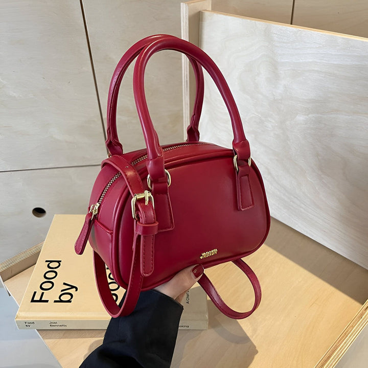 Sac à main rouge arrondi avec anses, 46262992044256,46262992077024,46262992109792,46262992142560,46262992175328