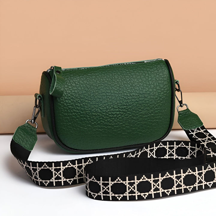 Sac en cuir vert texturé avec bandoulière noire motif géométrique, 46264208425184,46264208457952,46264208490720,46264208523488