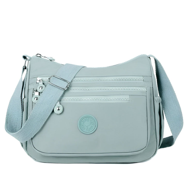 Sac à main bandoulière gris clair multi-poches zippées, 46262993518816,46262993551584,46262993584352,46262993617120,46262993649888,46262993682656,46262993715424,46262993748192,46262993780960,46262993813728,46262993846496,46262993879264,46262993912032,46262993944800,46262993977568,46262994010336,46262994043104,46262994075872,46262994108640,46262994141408,46262994174176,46262994206944,46262994239712,46262994272480