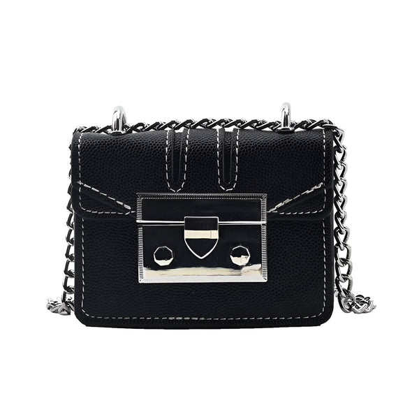 Sac à main noir en cuir avec chaîne et fermoir métallique argenté, détails de couture blanche., 46193972642016,46193972674784,46193972707552,46193972740320,46193972773088,46193972805856