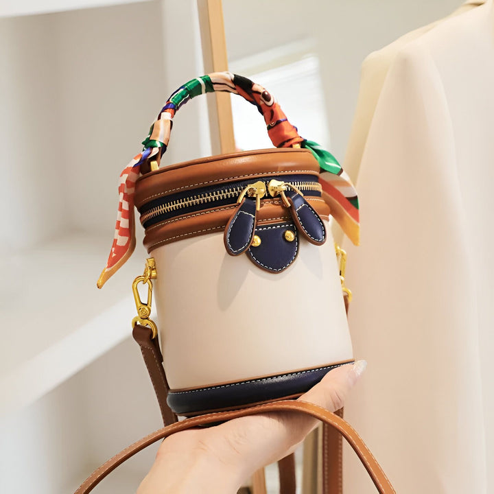 Sac seau crème, marron et bleu avec foulard multicolore sur la poignée, 46194010128608