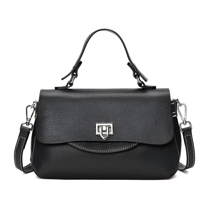 Sac à main et bandoulière en cuir grainé noir avec rabat surpiqué blanc, fermoir argenté, 46193863557344