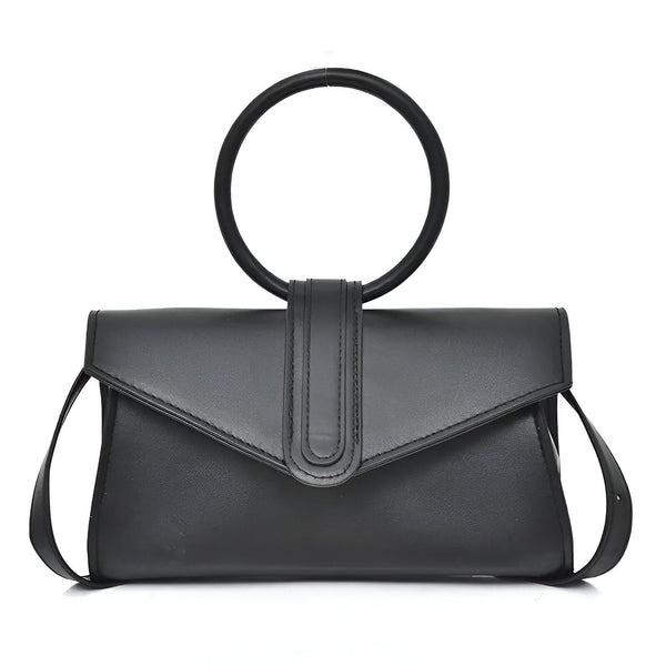 Pochette noire avec poignée ronde, rabat et bandoulière., 46193958748384,46193958813920,46193958846688,46193958879456,46193958912224,46193958944992
