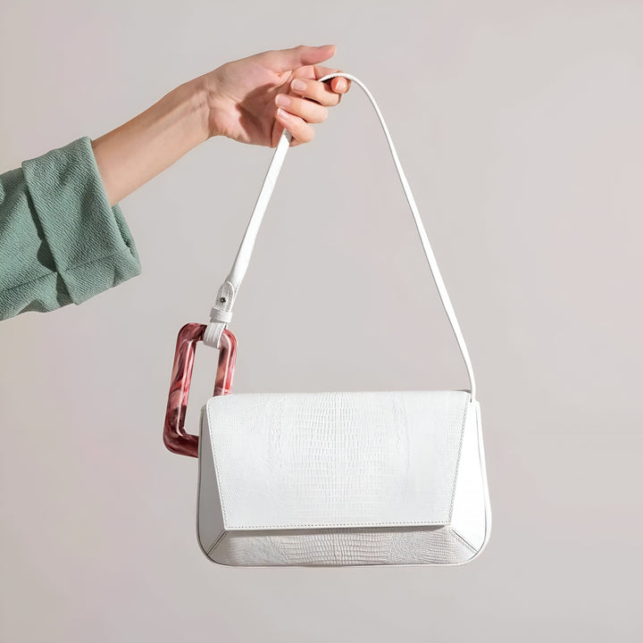 Sac blanc effet lézard porté main avec bijou de sac marbré rouge, 46193873715424,46193873748192,46193873780960,46193873813728,46193873846496