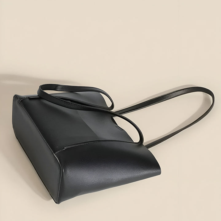 Tote bag noir sur fond beige, 46194055643360
