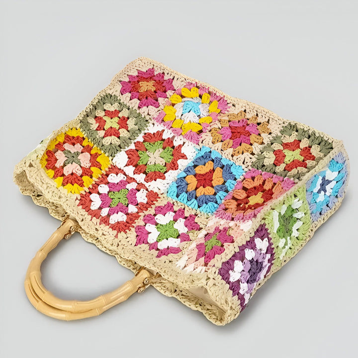 Sac en raphia avec motifs crochet colorés et poignées en bambou., 46193948393696,46193948426464,46193948459232