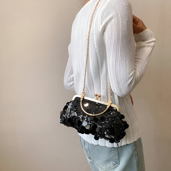 Sac pochette noir en sequins avec chaîne dorée, 46194028478688,46194028511456