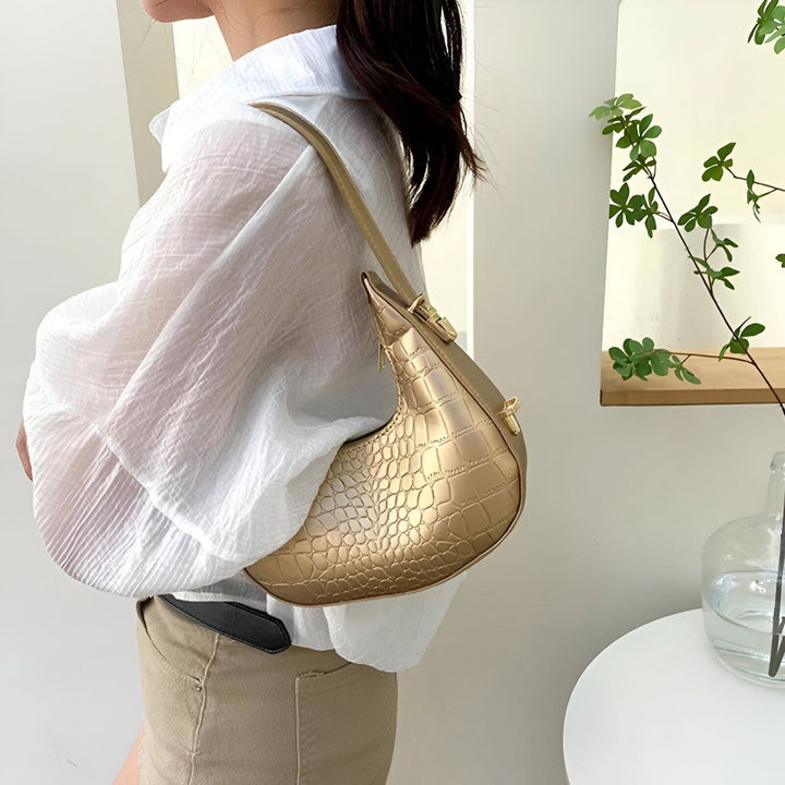 Sac à main doré texturé croco porté à l'épaule, 46194031329504