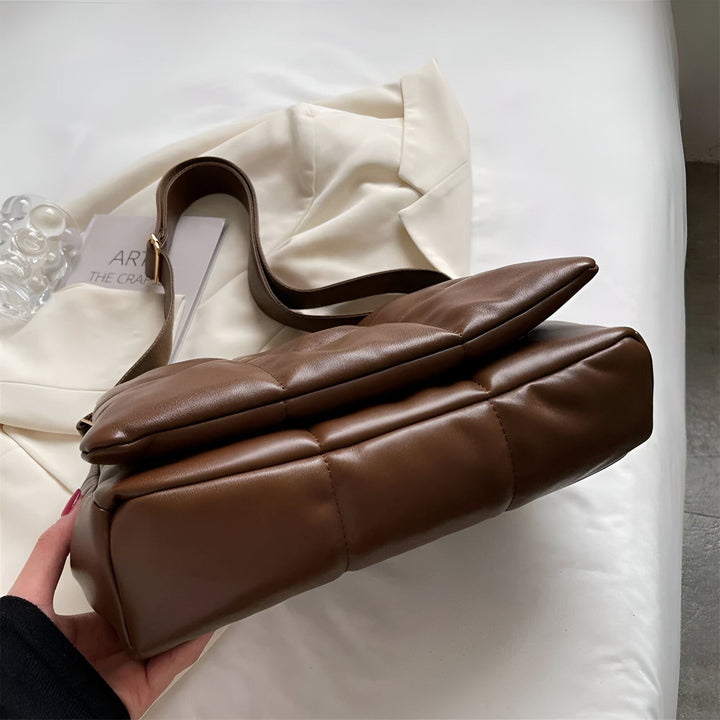 Sac à bandoulière matelassé en cuir marron, 46193889476832,46193889509600,46193889542368,46193889575136