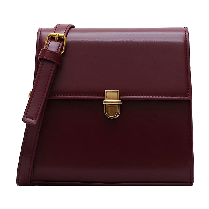 Sac à bandoulière bordeaux brillant avec fermoir et boucle dorés., 46194026971360,46194027004128,46194027036896