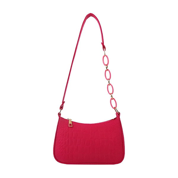 Sac à l'épaule rose vif avec texture crocodile et chaîne décorative., 46193938596064,46193938628832,46193938661600,46193938694368