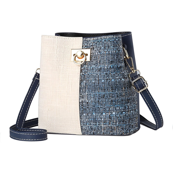 Sac à main bicolore beige texturé et bleu marine à motif, avec fermoir doré et bandoulière., 46193874469088,46193874501856,46193874534624,46193874567392