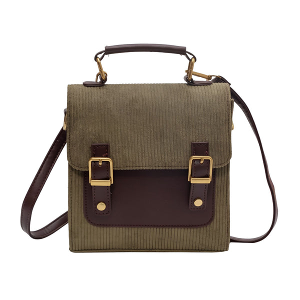 Sac bandoulière vert en velours côtelé avec rabat et lanières marron à boucles dorées., 46193903239392,46193903304928,46193903337696,46193903370464