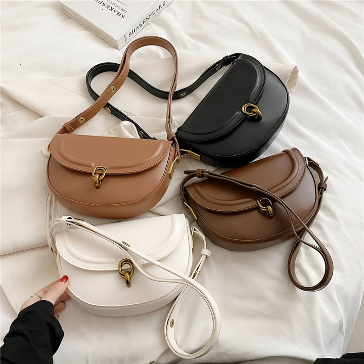 Quatre sacs bandoulière sacoche blancs, camel, marrons foncés et noirs avec fermoir doré., 46194026283232,46194026316000,46194026348768,46194026381536