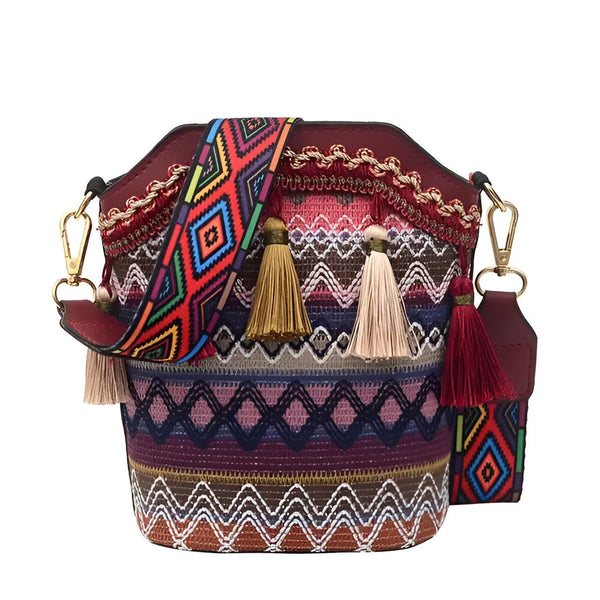 Sac seau bordeaux brodé avec motifs colorés, pompons et bandoulière multicolore., 46193925193952,46193925226720,46193925259488,46193925292256