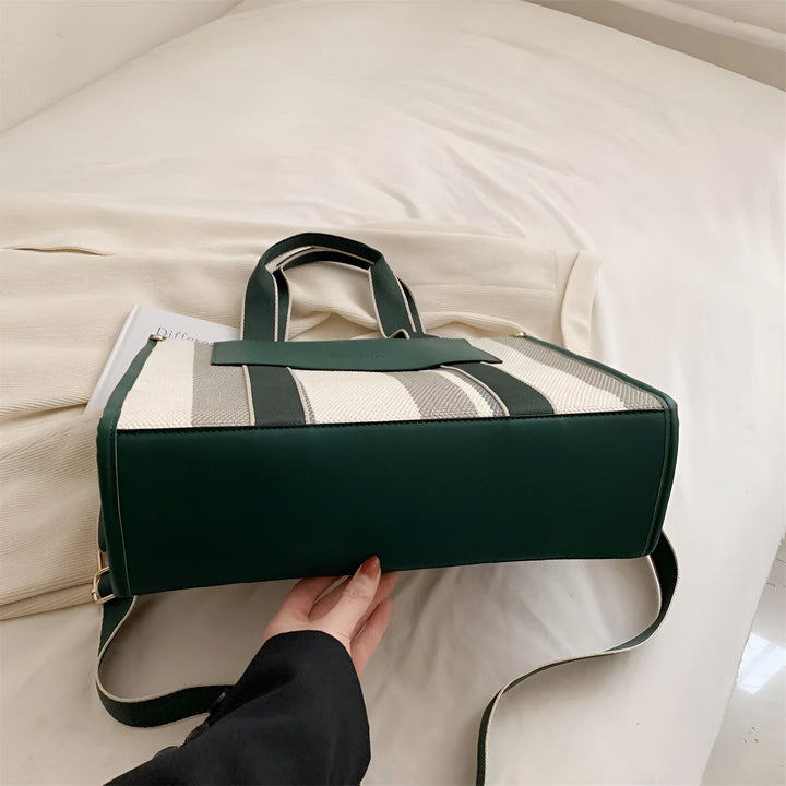 Sac à main cabas vert foncé et à rayures beige et gris., 46193896030432,46193896063200,46193896095968,46193896128736