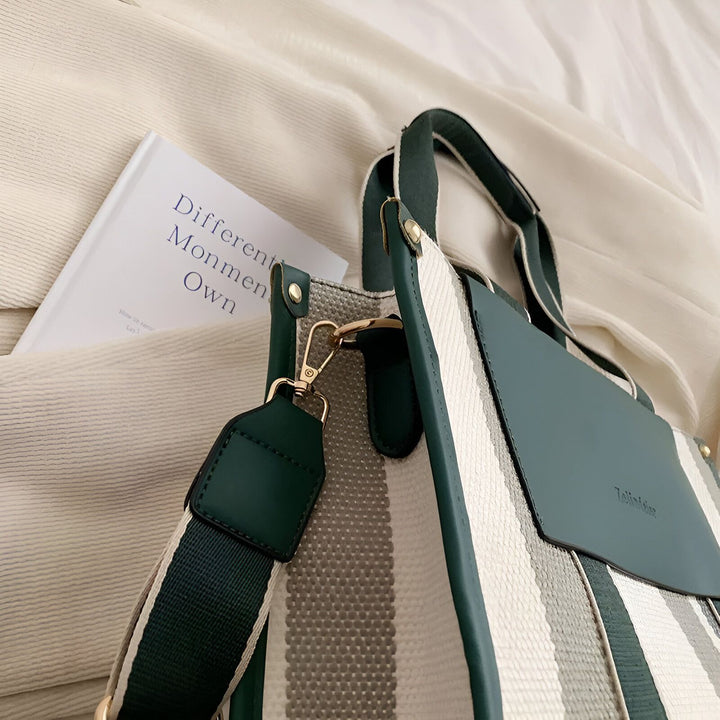 Sac rayé vert et blanc en toile, sangle verte, 46193896030432,46193896063200,46193896095968,46193896128736